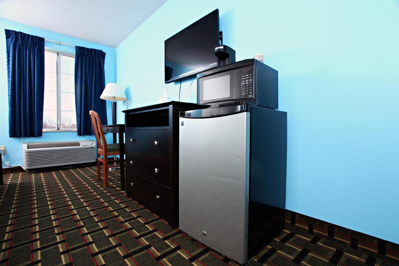 Coratel Inn & Suites By Jasper Newton Exterior foto
